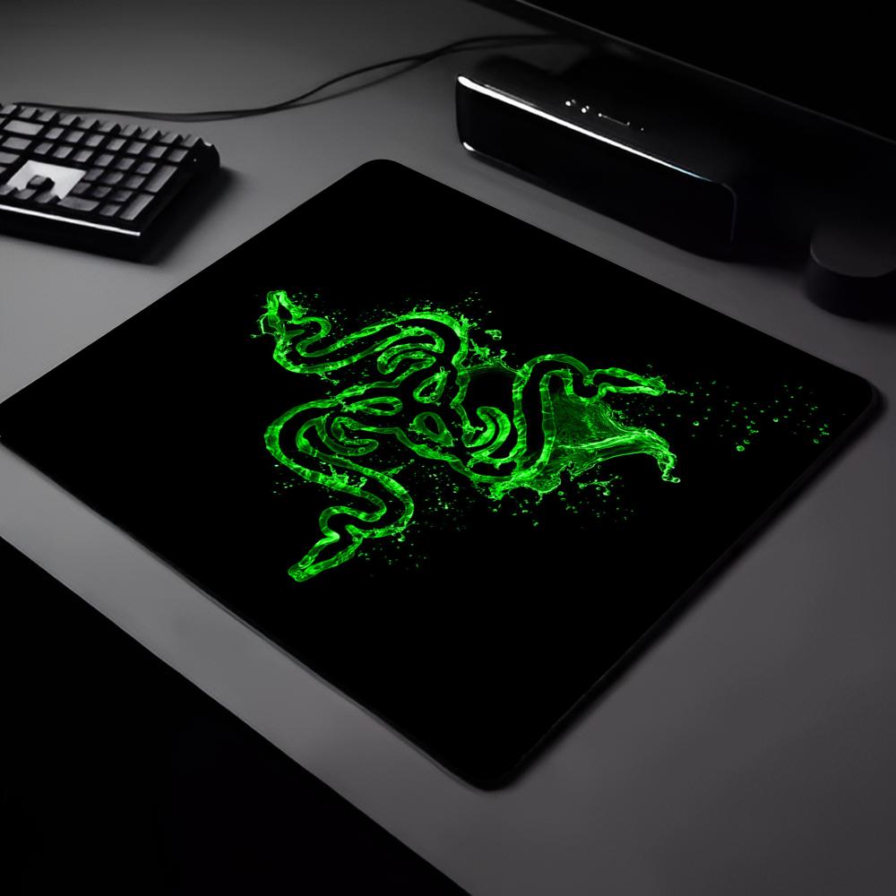 Esports Gaming Maus - Razer ロゴマウスパッド E スポーツプレーヤーマウスパッドゲームアクセサリーゲームキーボードパッドゲーマーデスクトップマットデスクマットキーボードパッド XXL 9